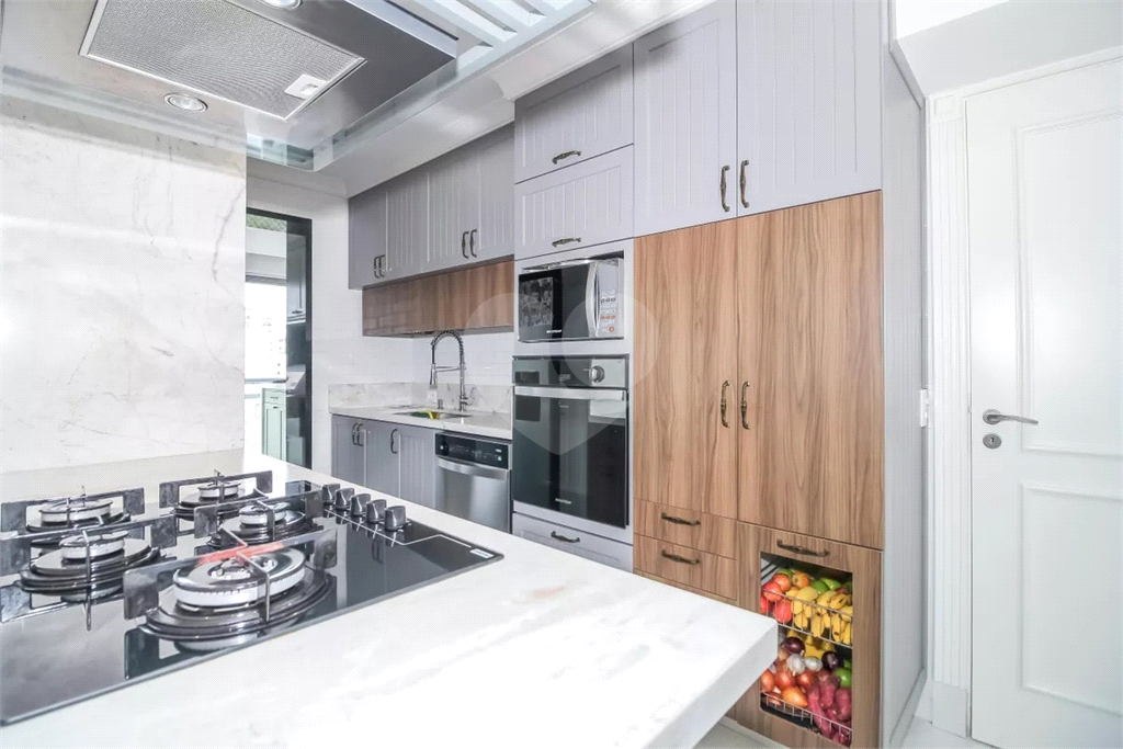 Apartamento Perdizes 3 suites e 2 vagas de garagem 