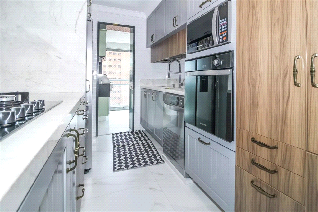 Apartamento Perdizes 3 suites e 2 vagas de garagem 