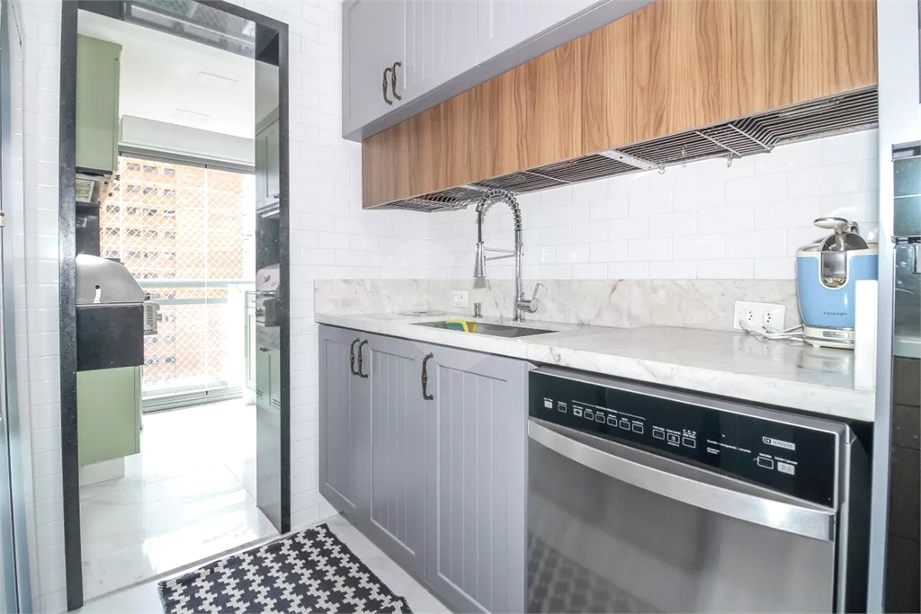 Apartamento Perdizes 3 suites e 2 vagas de garagem 