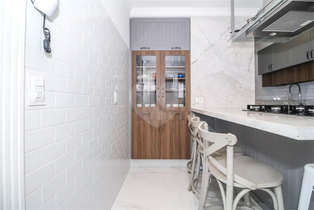 Apartamento Perdizes 3 suites e 2 vagas de garagem 