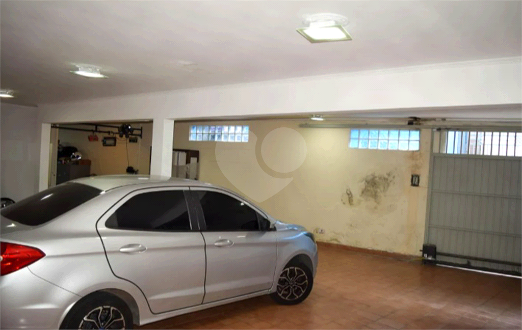 Casa - Vila Carrão - 4 Quartos - 6 Vagas - Locação / Aluguel