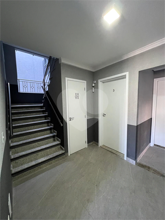 Apartamento á venda em Santana com 2 dormitórios / 1 vaga