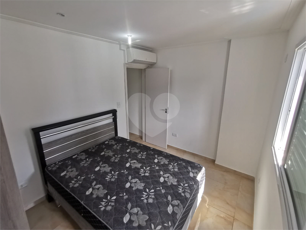 Apartamento - Mongaguá - 2 Quartos / Dormitórios- 1  Vaga - Venda / Compra