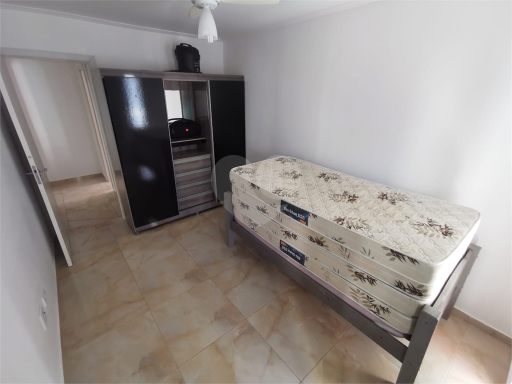 Apartamento - Mongaguá - 2 Quartos / Dormitórios- 1  Vaga - Venda / Compra