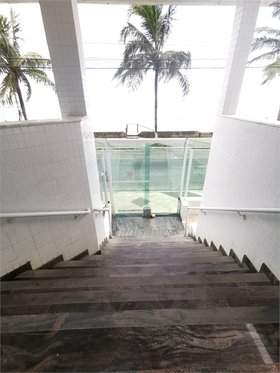 Apartamento - Mongaguá - 2 Quartos / Dormitórios- 1  Vaga - Venda / Compra