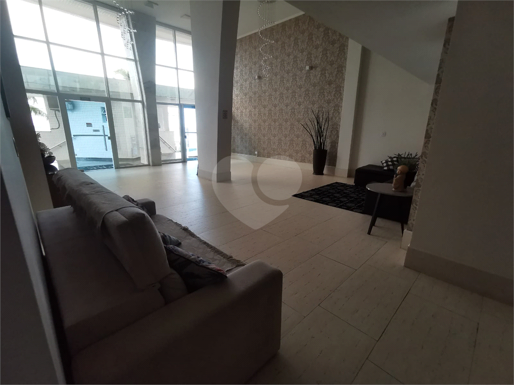 Apartamento - Mongaguá - 2 Quartos / Dormitórios- 1  Vaga - Venda / Compra