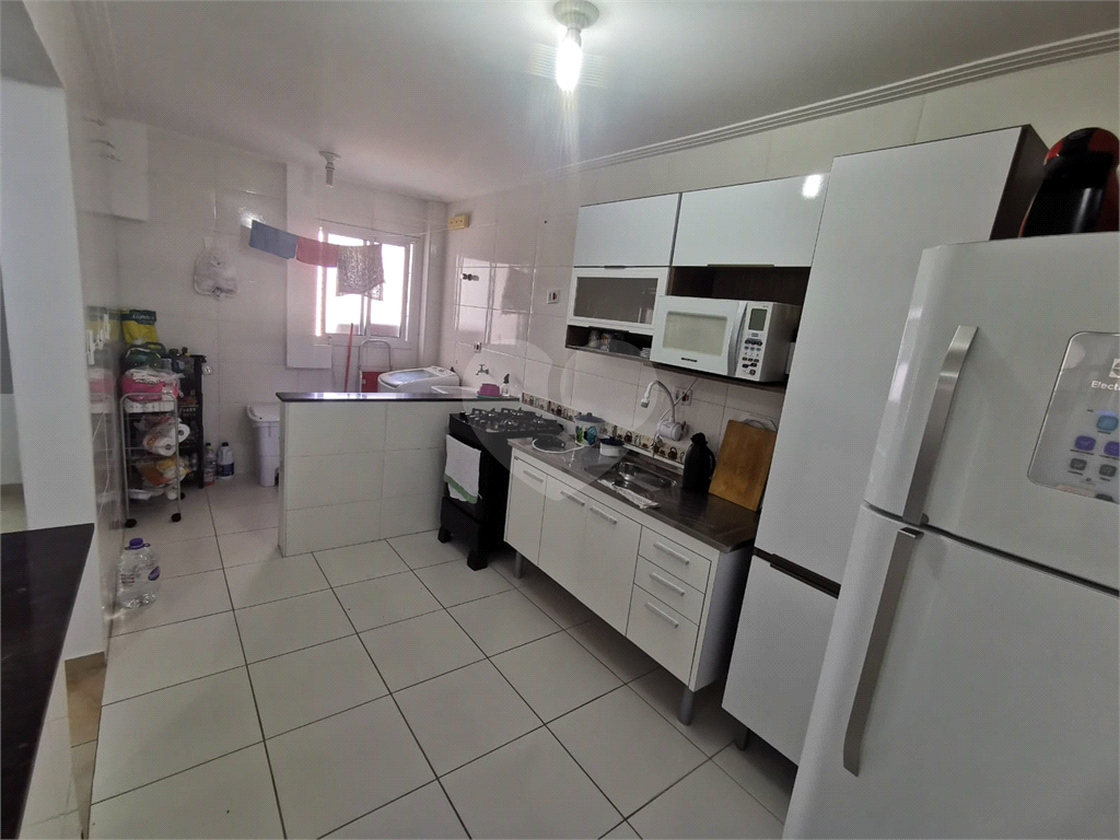 Apartamento - Mongaguá - 2 Quartos / Dormitórios- 1  Vaga - Venda / Compra