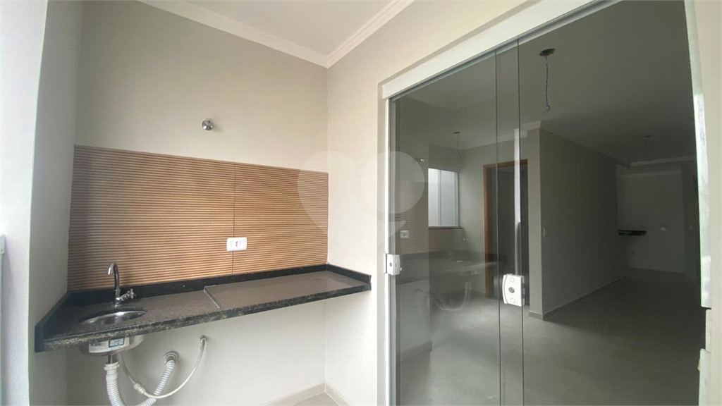 Apartamento Novo 49m² com Sacada no Jardim França – 2 Dormitórios, Elevador e Opção de Vaga