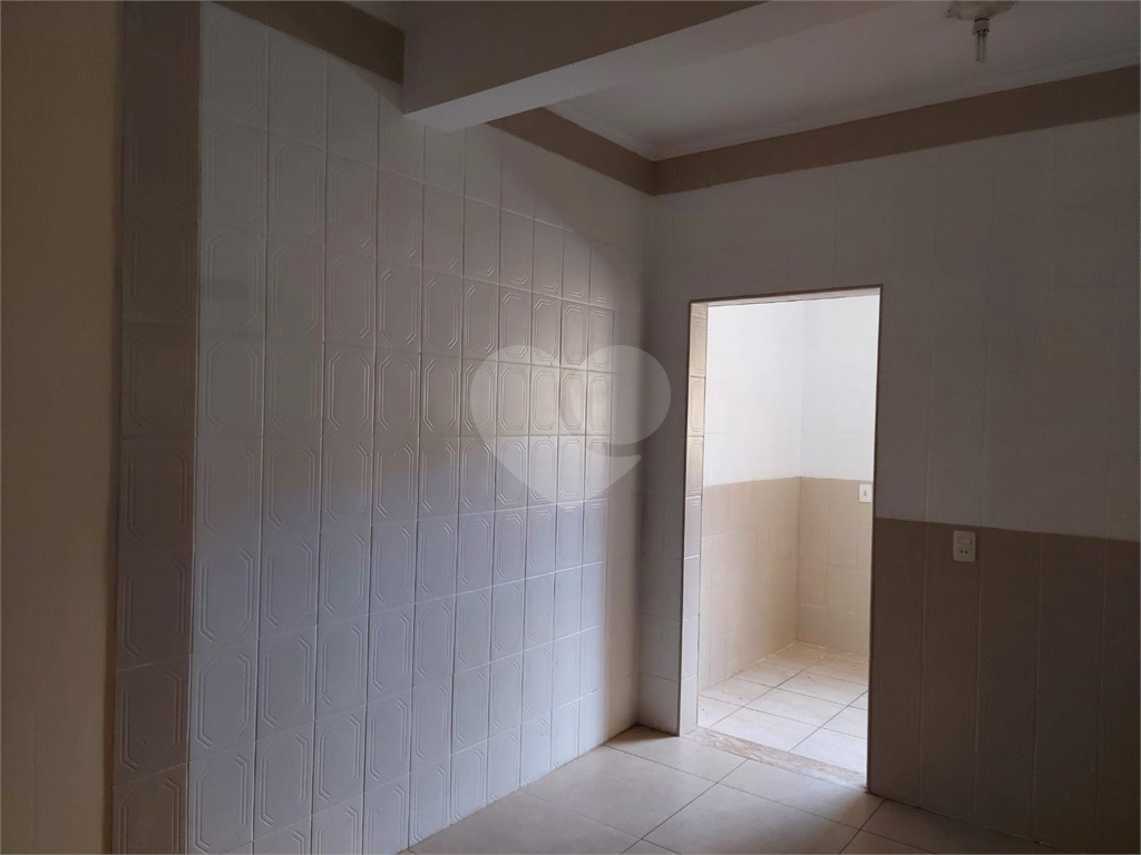 Sobrado Amplo com 3 Dorms (1 Suíte com Varanda) e 2 Vagas