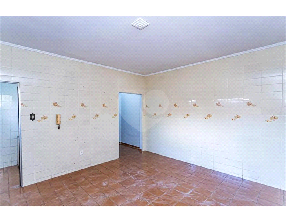 Casa de locação uma suíte e duas vagas Freguesia do O 