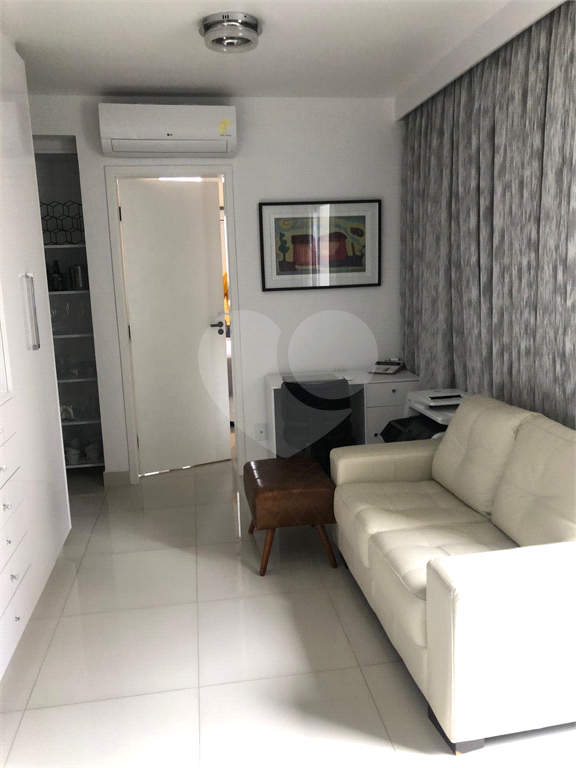 APARTAMENTO 1 DORMITÓRIO 1 VAGA PROXIMO METRO VILA MARIANA À VENDA VENDER