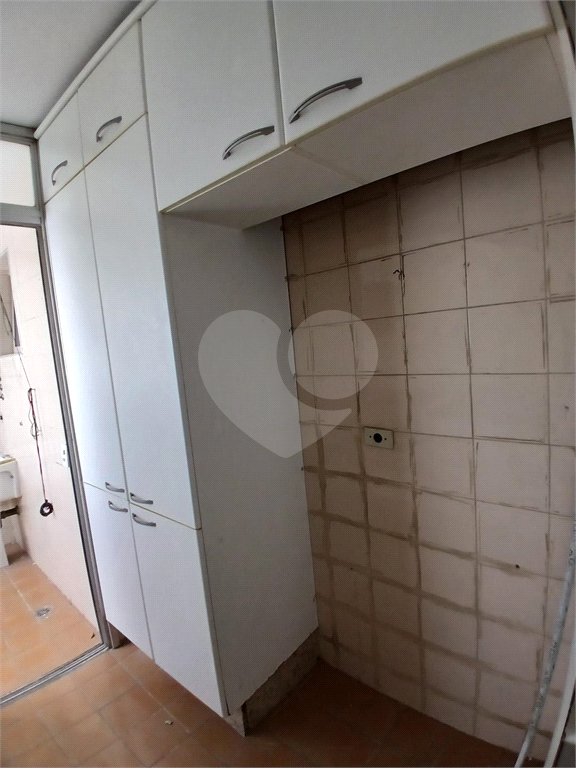 Apartamento de 73m2, 02 Dormitórios e 01 Vaga