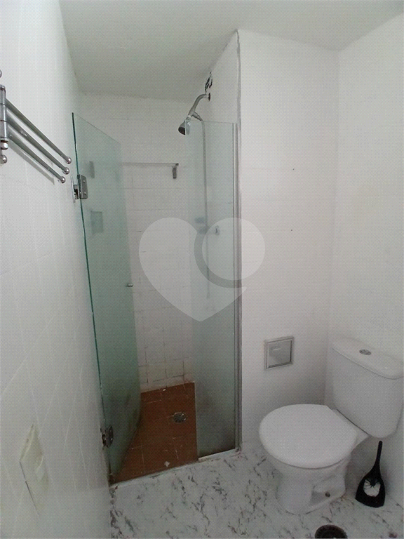 Apartamento de 73m2, 02 Dormitórios e 01 Vaga