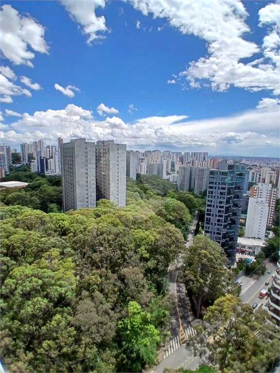 Apartamento de 73m2, 02 Dormitórios e 01 Vaga