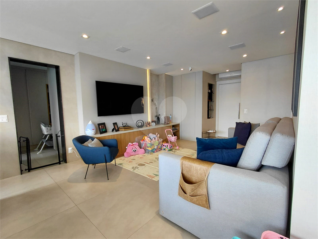 Imóvel de 105m² sala de estar de 3 ambientes com varanda gourmet 3 quartos 2 vagas lazer completo Vl. Romana