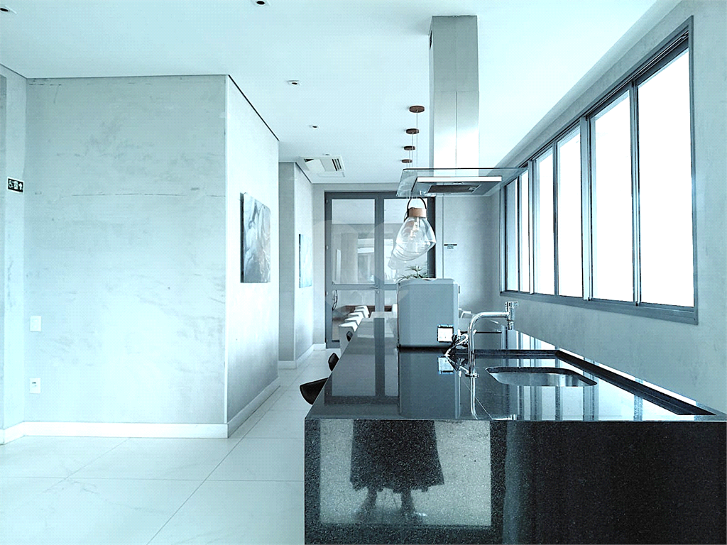 Imóvel de 105m² sala de estar de 3 ambientes com varanda gourmet 3 quartos 2 vagas lazer completo Vl. Romana