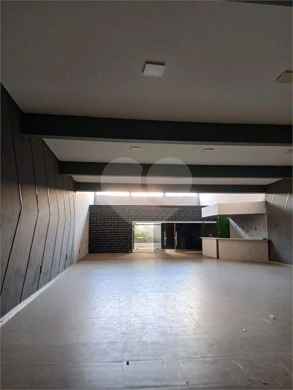 Excelente salão comercial para locação na Vila Maria com 450m2.