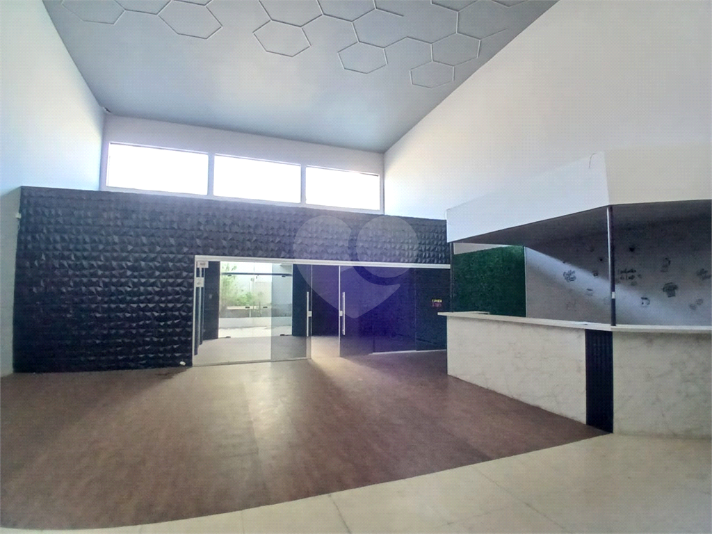 Excelente salão comercial para locação na Vila Maria com 450m2.