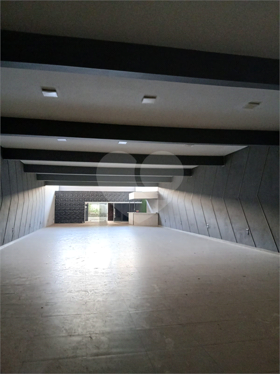 Excelente salão comercial para locação na Vila Maria com 450m2.