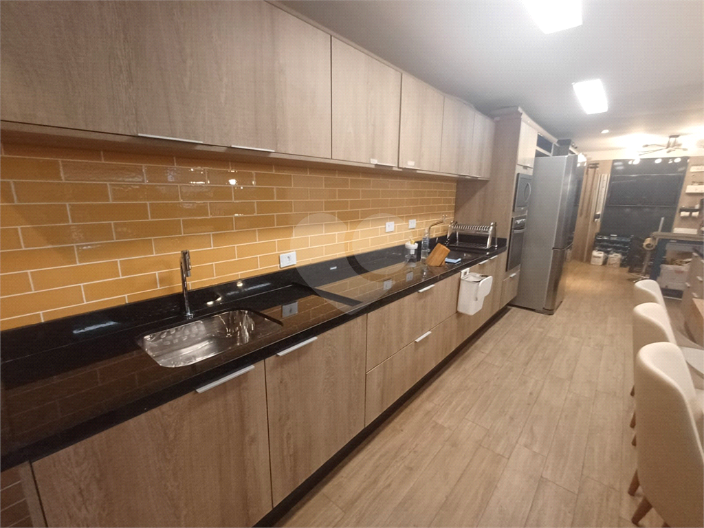 SOBRADO DE ALTO PADRÃO À VENDA CONDOMINIO FECHADO – HORTO FLORESTAL | ZONA NORTE