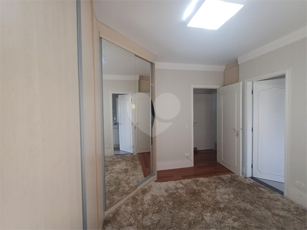 SOBRADO DE ALTO PADRÃO À VENDA CONDOMINIO FECHADO – HORTO FLORESTAL | ZONA NORTE