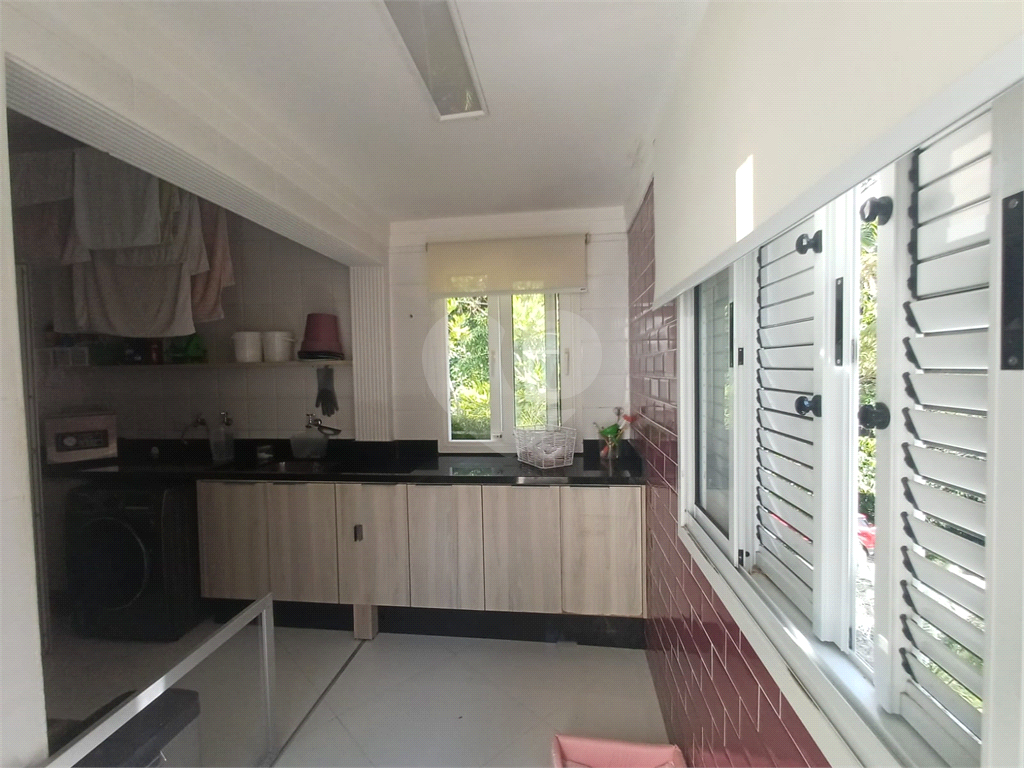 SOBRADO DE ALTO PADRÃO À VENDA CONDOMINIO FECHADO – HORTO FLORESTAL | ZONA NORTE