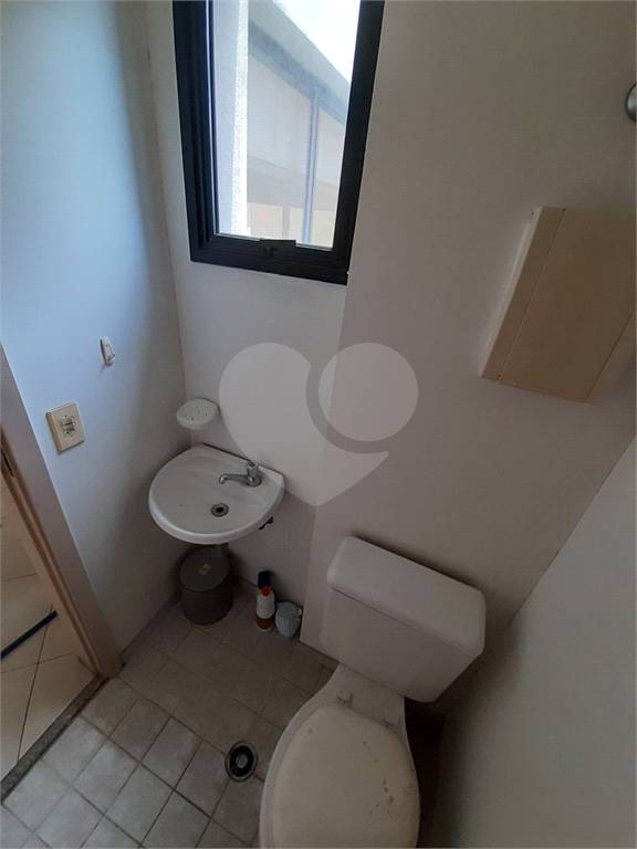 Sala comercial  de 42m² na Maestro Cardim