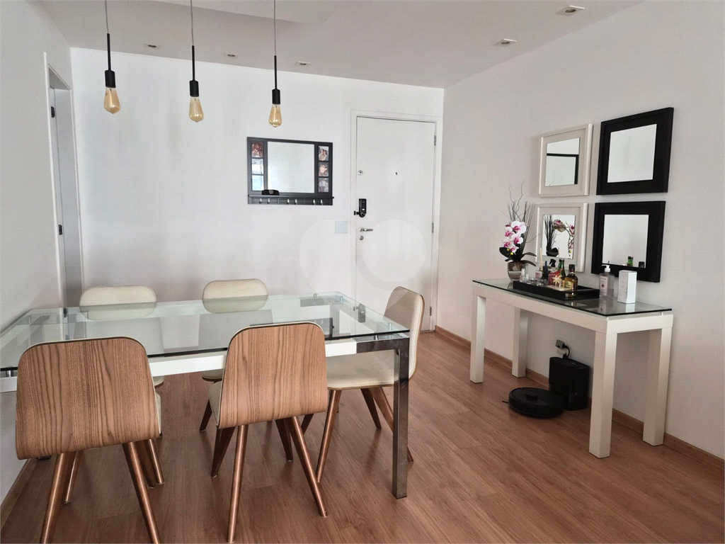 Apartamento à Venda – Condomínio Antônio Carlos Jobim | Rua Fradique Coutinho