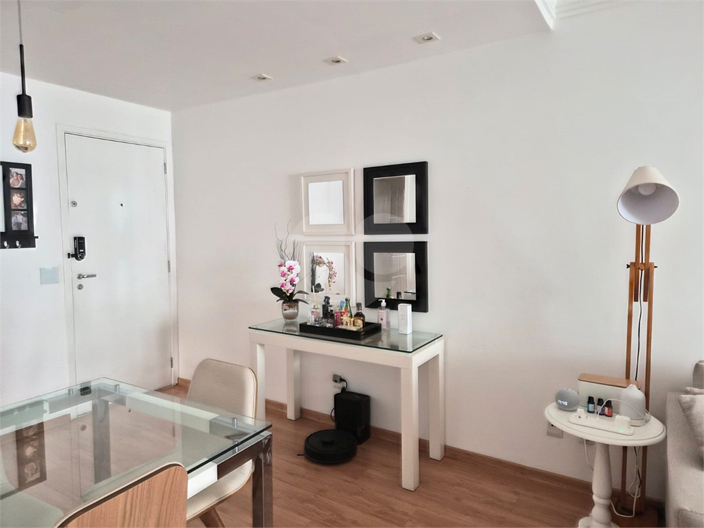 Apartamento à Venda – Condomínio Antônio Carlos Jobim | Rua Fradique Coutinho