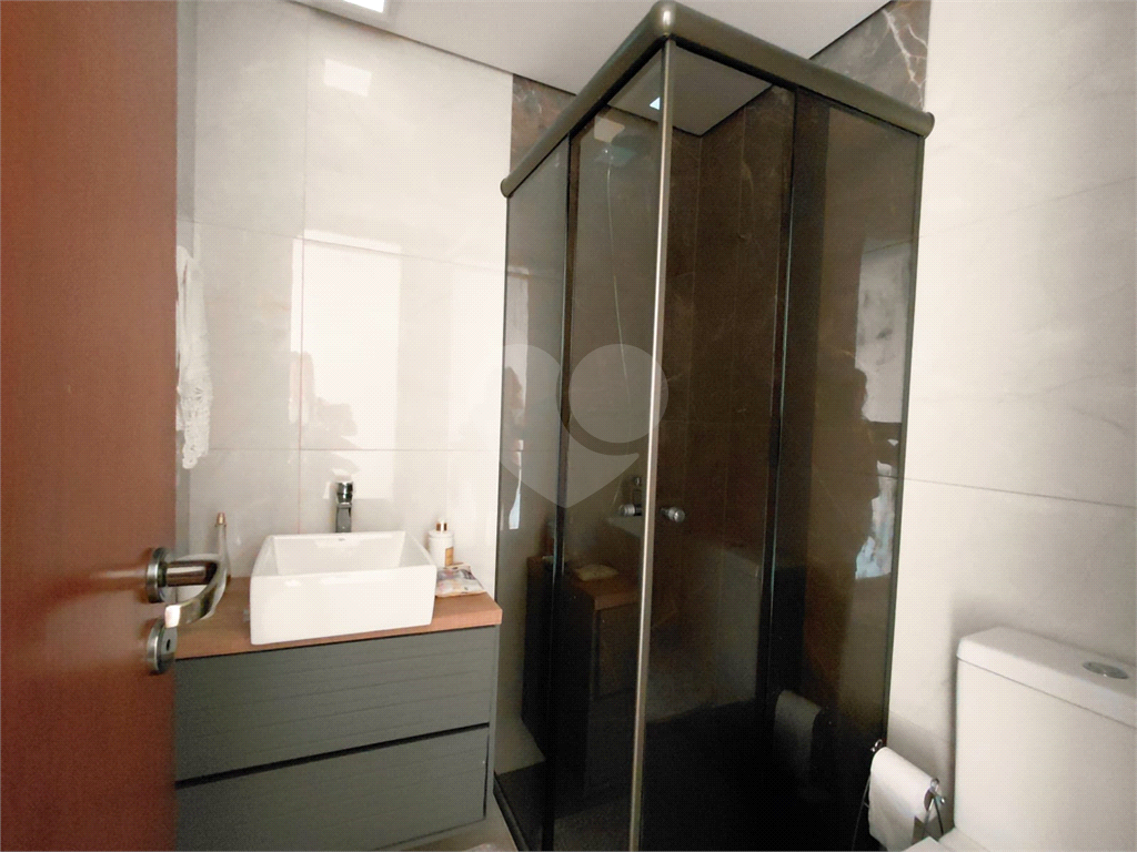 Imóvel de 85m² 2 quartos grandes e 1 menor, sala de 2 ambientes, piscina 1 vaga de garagem Perdizes