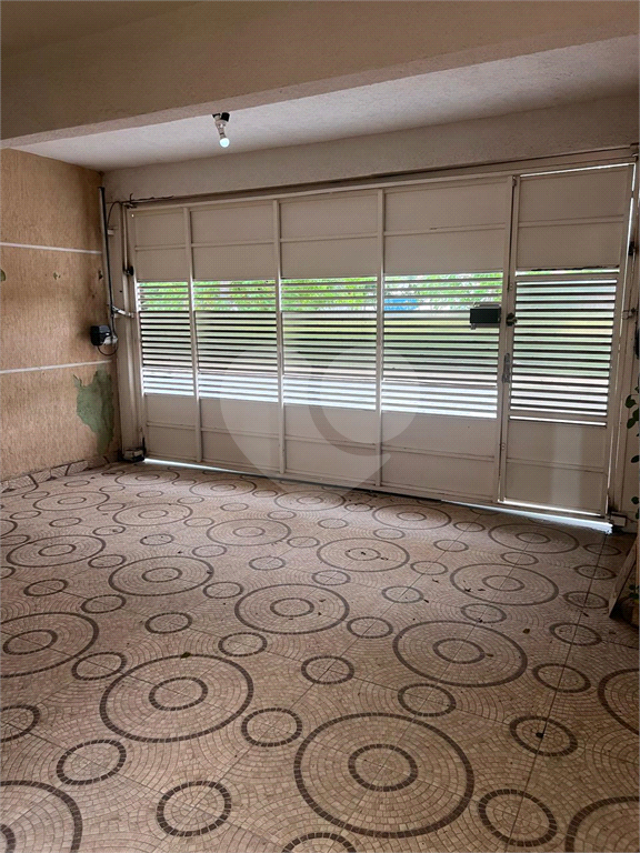 CASA + EDÍCULA + ÁREA GOURMET