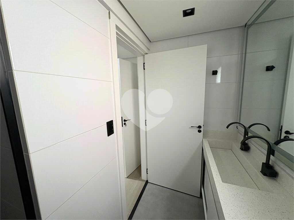 Apartamento com 2 dormitórios a venda em Pinheiros