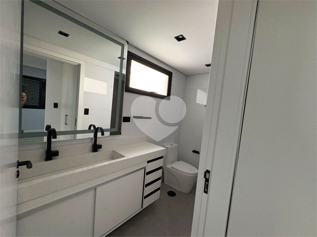 Apartamento com 2 dormitórios a venda em Pinheiros