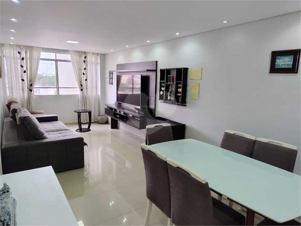 Apartamento à venda no Bom Retiro