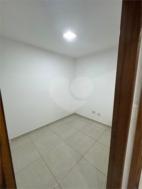 Apartamento 2 dormitórios c/ quintal privativo próximo ao futuro Metrô Anália Franco