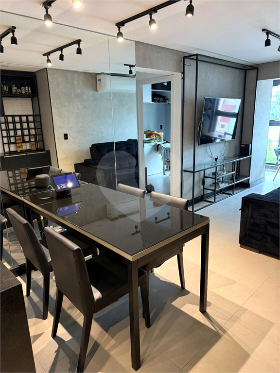 Apartamento na Vila Ester