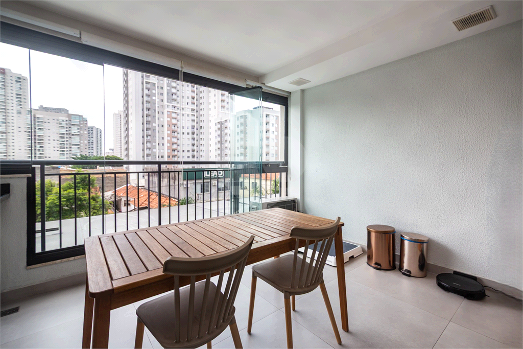 APARTAMENTO em BARRA FUNDA