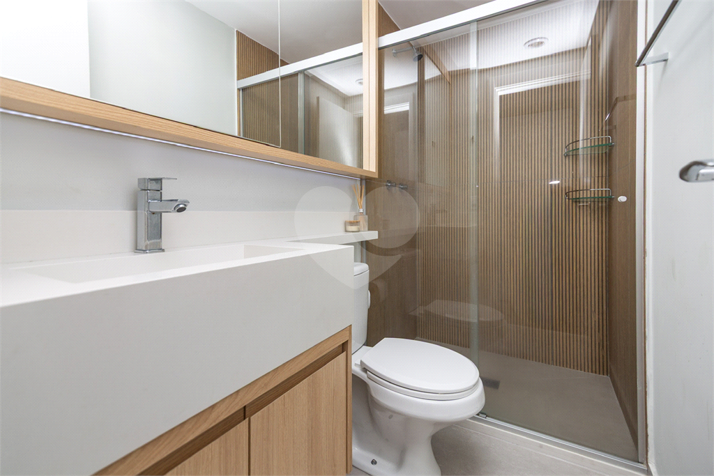 APARTAMENTO em BARRA FUNDA