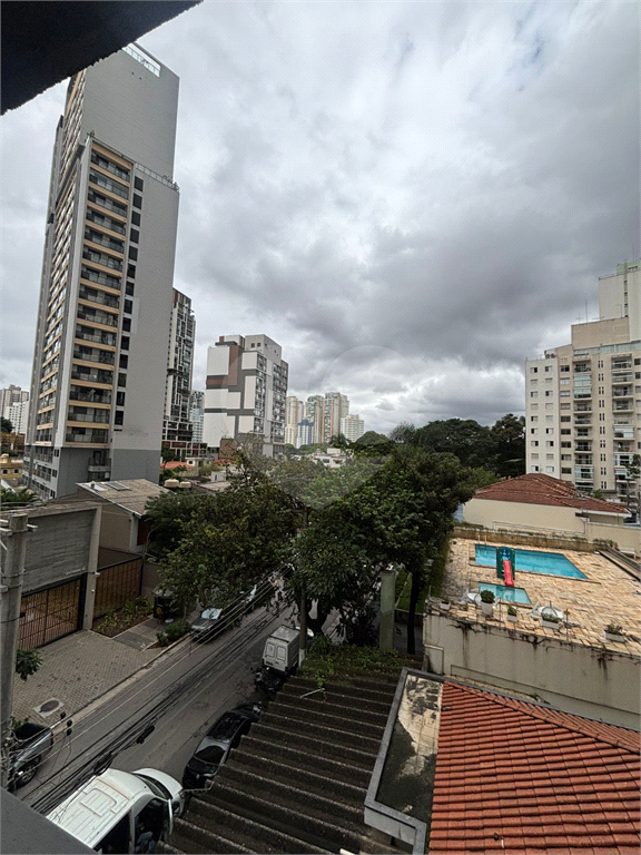 Studio mobiliado à venda a 300 metros da estação do metro Brooklin – Excelente localização