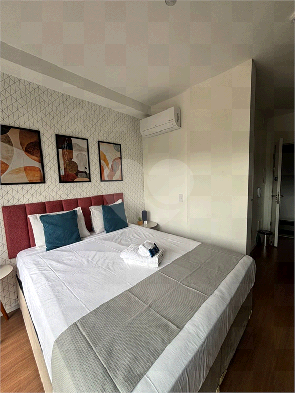 Studio mobiliado à venda a 300 metros da estação do metro Brooklin – Excelente localização