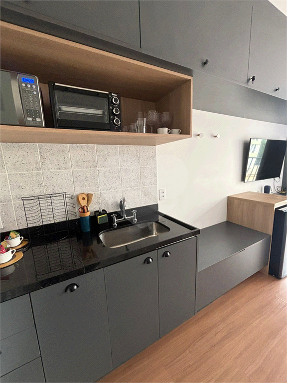 Studio mobiliado à venda a 300 metros da estação do metro Brooklin – Excelente localização