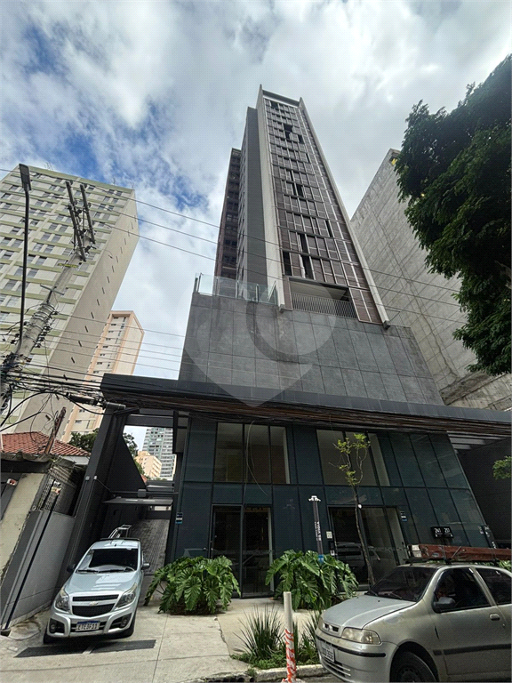 Studio mobiliado à venda a 300 metros da estação do metro Brooklin – Excelente localização