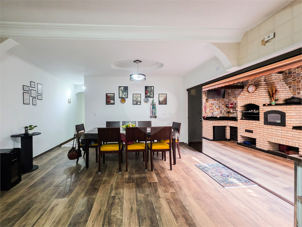 Casa - Jardim Ângela - 4 Quartos / Dormitórios - 1 Vaga - Venda / Compra - Churrasqueira