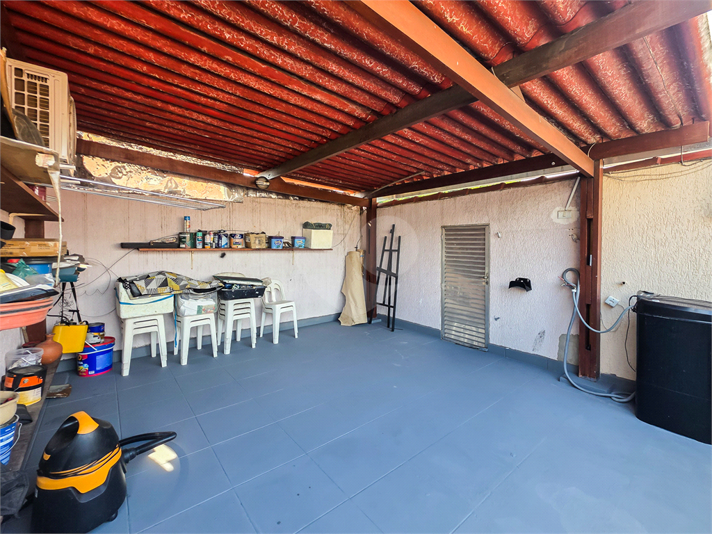 Casa - Jardim Ângela - 4 Quartos / Dormitórios - 1 Vaga - Venda / Compra - Churrasqueira