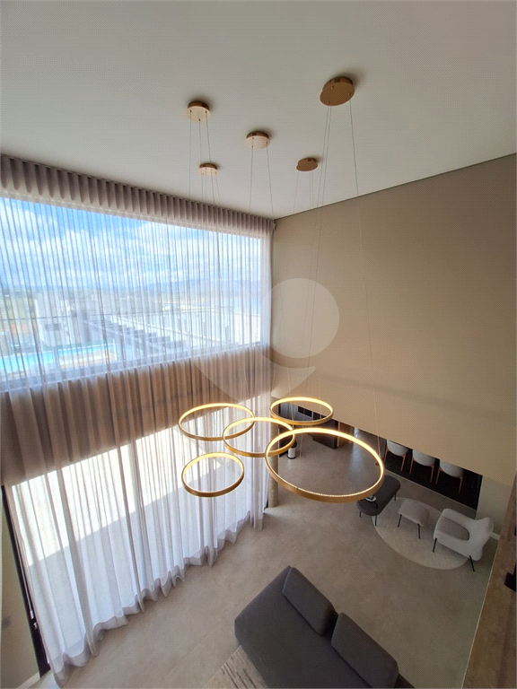 Espetacular casa á venda com vista para a represa em Joanópolis!