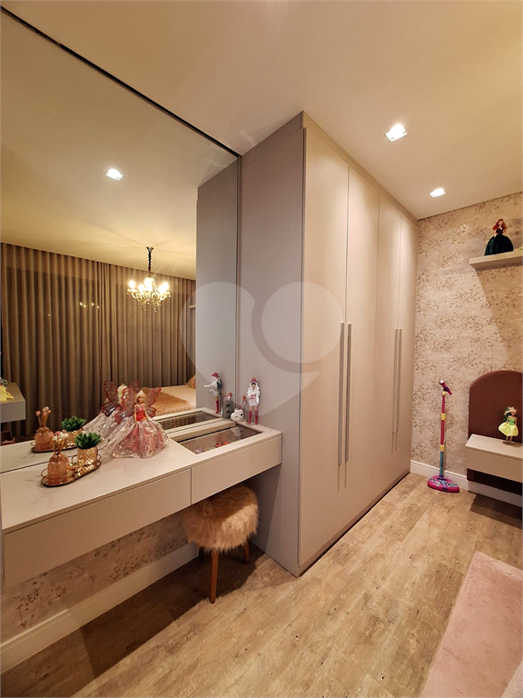 Espetacular casa á venda com vista para a represa em Joanópolis!