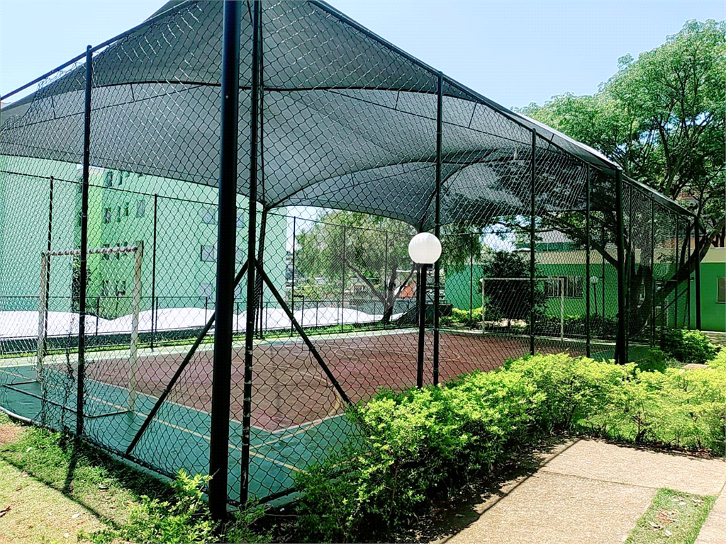 Apartamento semi mobiliado à venda em Guarulhos – Condomínio Residencial Club Gaudi na Rua Branquinha