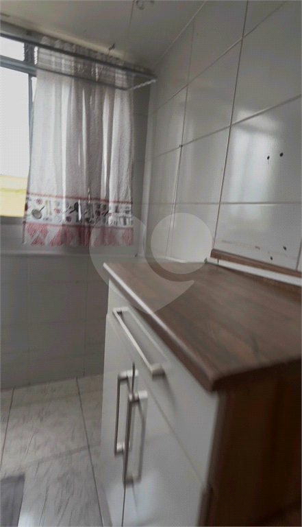 Apartamento semi mobiliado à venda em Guarulhos – Condomínio Residencial Club Gaudi na Rua Branquinha
