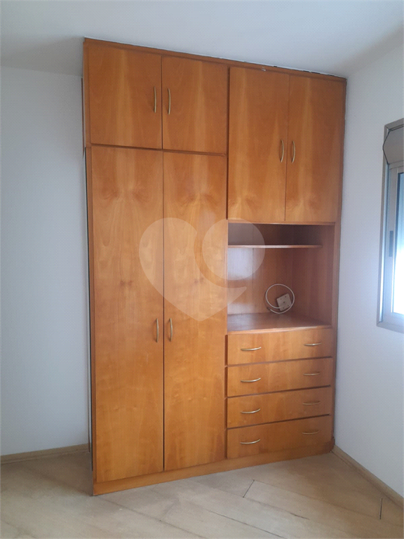 Apartamento a venda e locação com 2 quartos  e 2 vagas em Vila Pompéia - São Paulo - SP