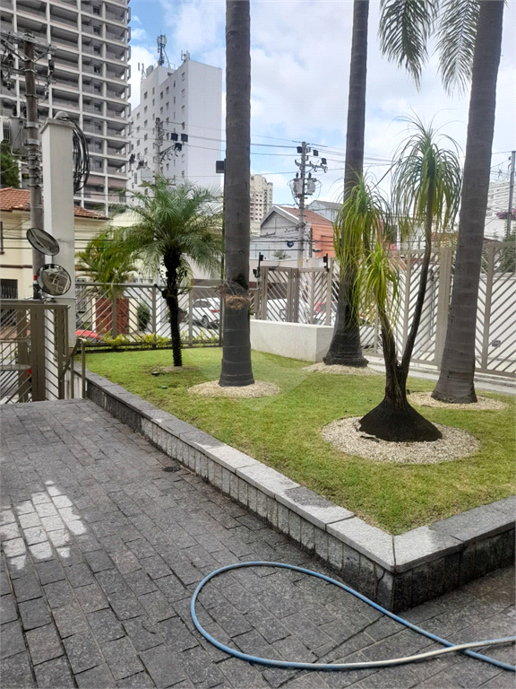 Apartamento a venda e locação com 2 quartos  e 2 vagas em Vila Pompéia - São Paulo - SP